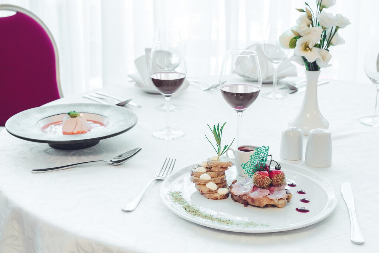 فندق بريمير روس 3*